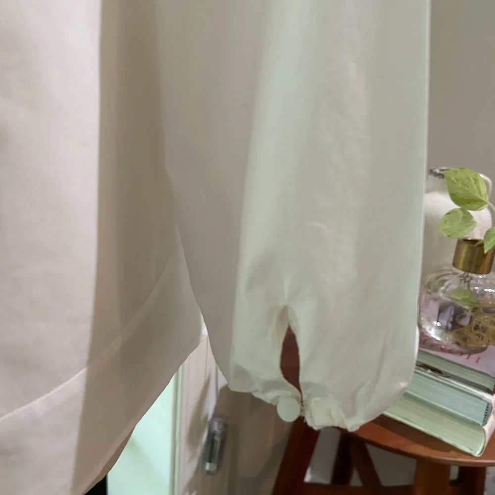 White long sleeves Zara shirt! Size M - Picture 9 of 12